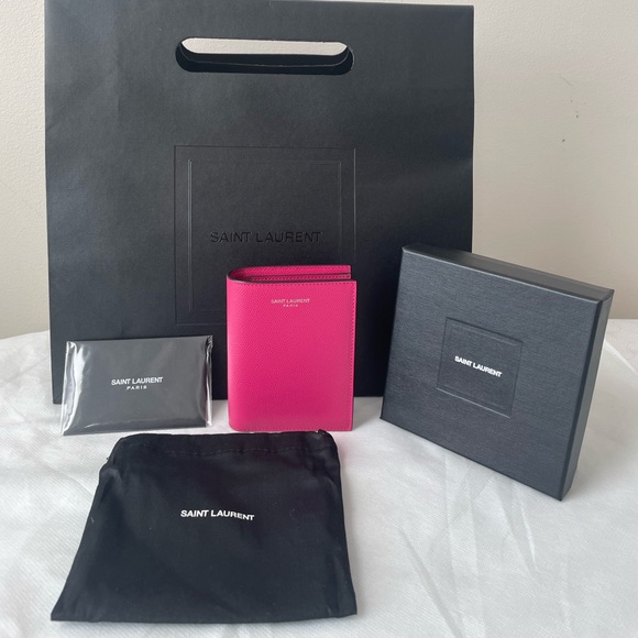 Yves Saint Laurent small wallet/cardholder - Picture 3 of 3